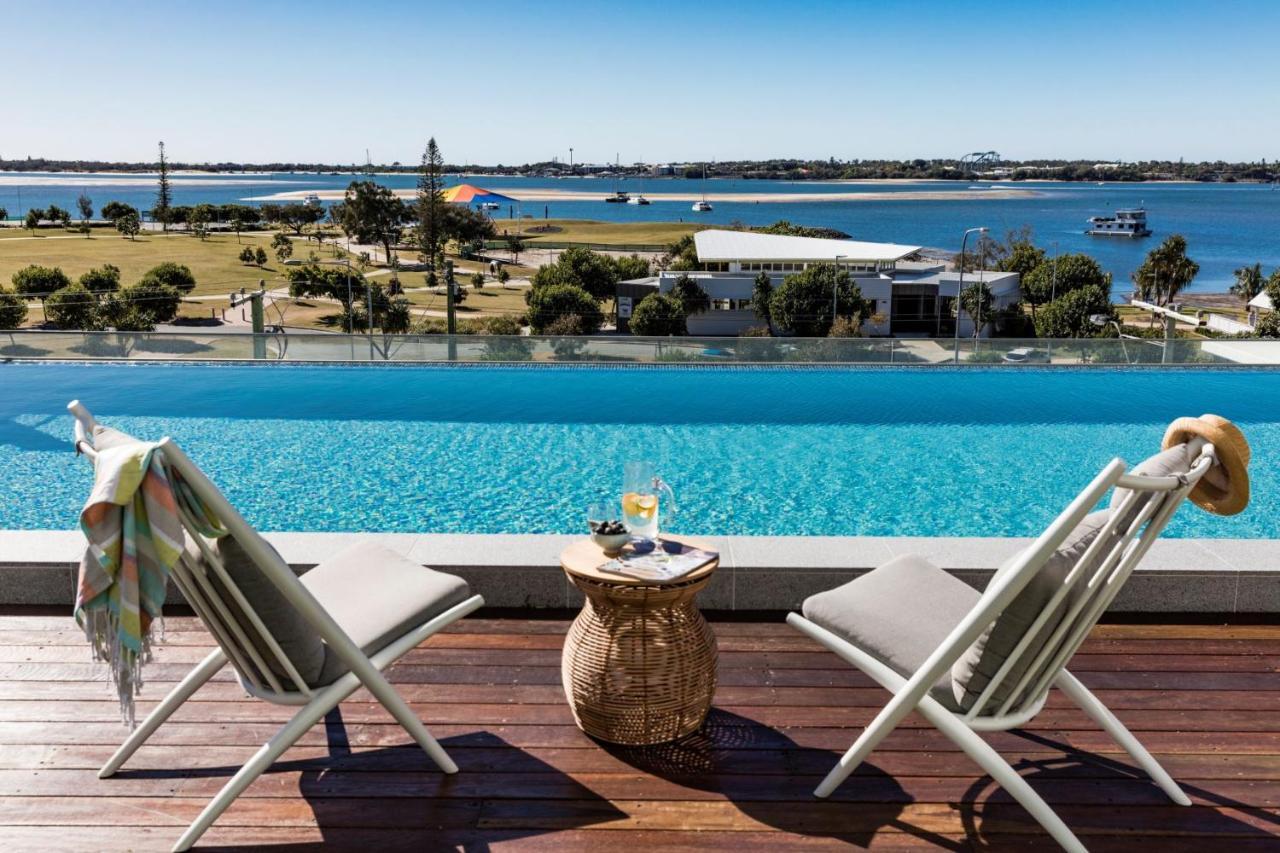 Sky Broadwater Apartments Southport 외부 사진