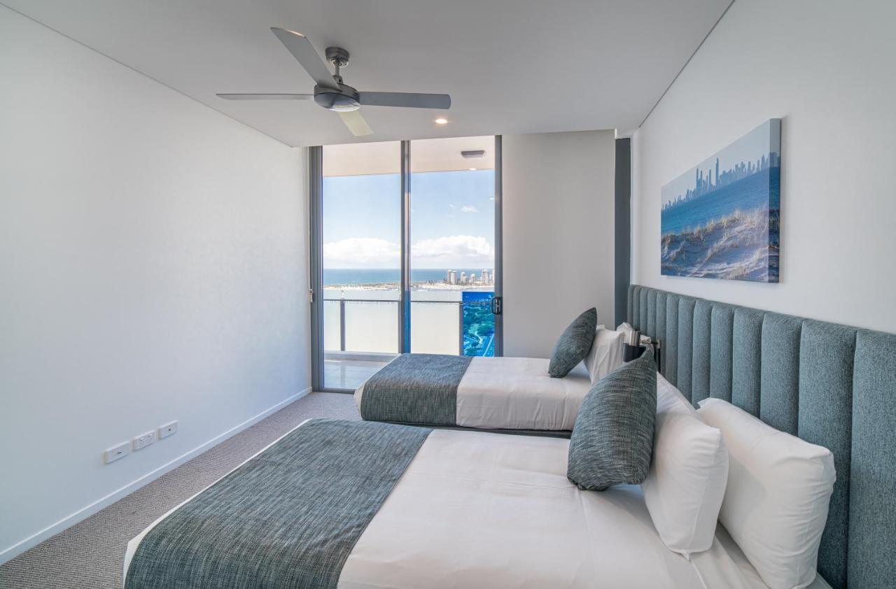 Sky Broadwater Apartments Southport 외부 사진
