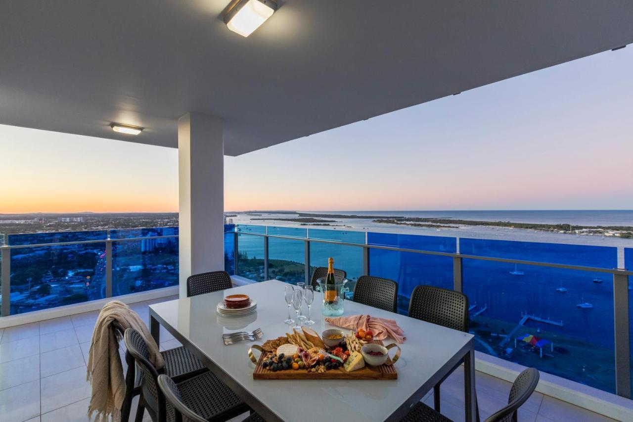 Sky Broadwater Apartments Southport 외부 사진
