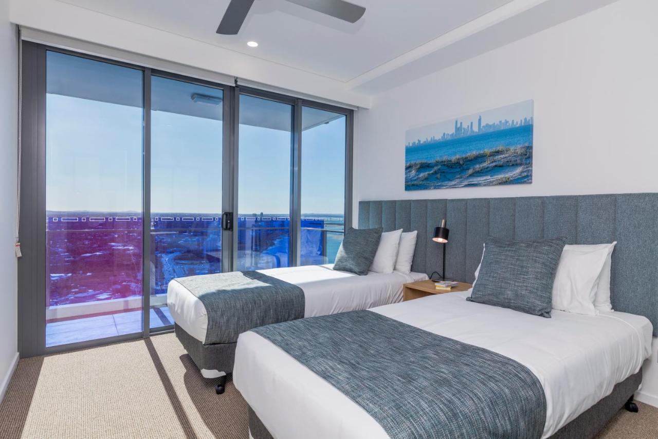 Sky Broadwater Apartments Southport 외부 사진