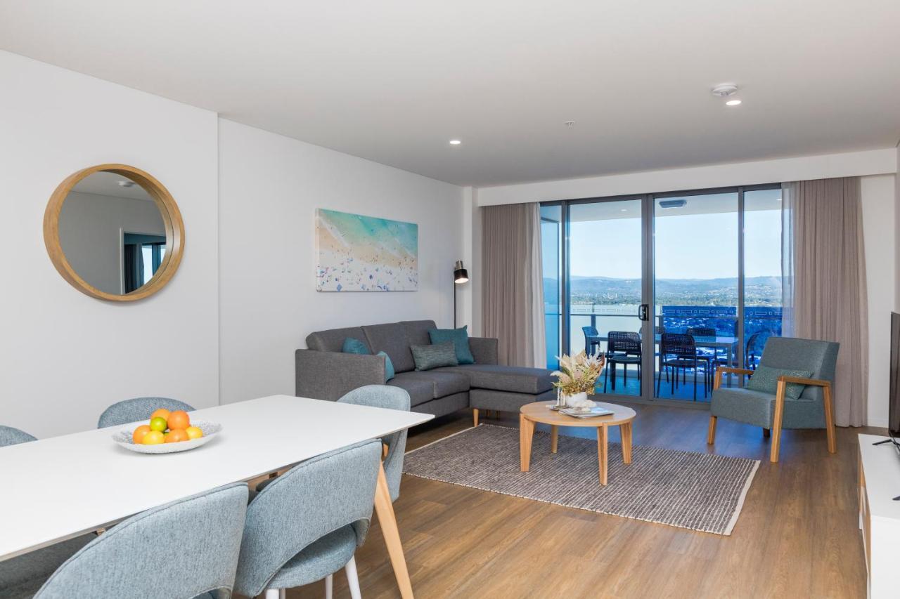 Sky Broadwater Apartments Southport 외부 사진