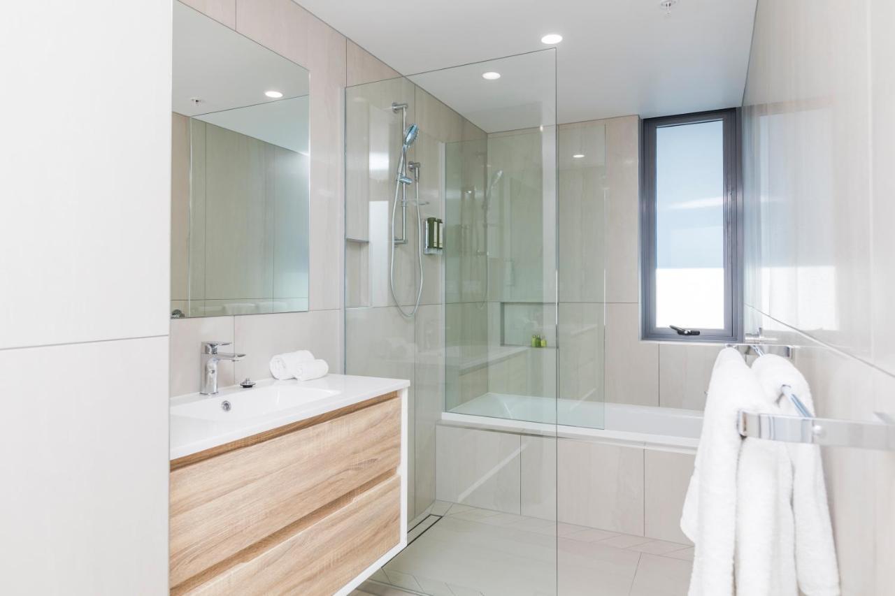 Sky Broadwater Apartments Southport 외부 사진